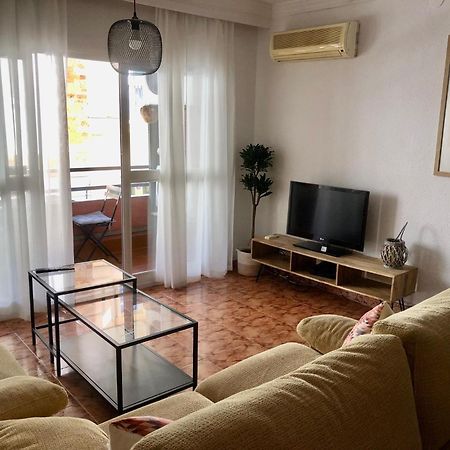 Piso En Pedregalejo A 50M De La Playa. Apartment Malaga Ngoại thất bức ảnh